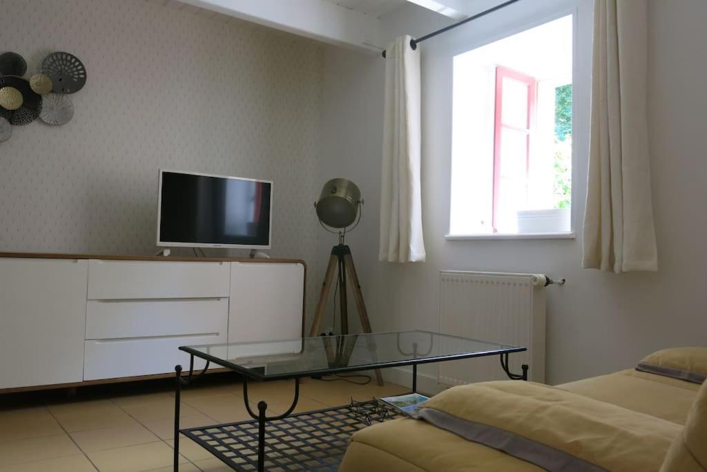 Les Crins De Gaia Holiday home Plogastel-Saint-Germain